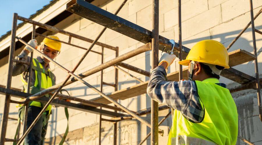 Professional fairlawn roofing services in Ferris, IL